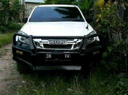 Sulawesi Selatan, Isuzu D-Max 2013 kondisi terawat 4