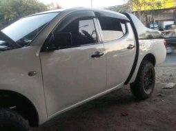 Dijual mobil bekas Mitsubishi Triton Absolute, Sulawesi Selatan  2