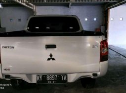 Mitsubishi Triton 2015 Kalimantan Timur dijual dengan harga termurah 1