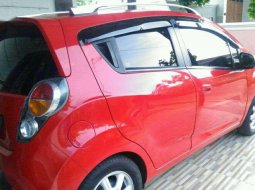 Mobil Chevrolet Spark 2010 LT terbaik di Jawa Timur 7