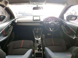 Jual mobil bekas murah Mazda 2 R 2016 di Jawa Barat 5