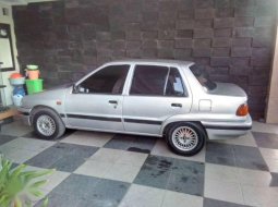 Mobil Daihatsu Classy 1992 dijual, Jawa Timur 5