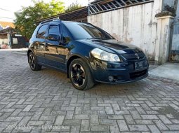 Mobil Suzuki SX4 2007 Cross Over dijual, Jawa Timur 5