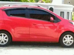 Mobil Chevrolet Spark 2010 LT terbaik di Jawa Timur 4