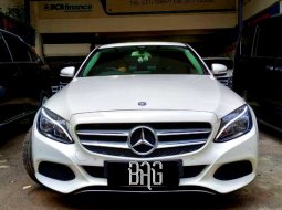 Jual mobil Mercedes-Benz C-Class C200 2016 murah di DKI Jakarta 1