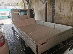 Mobil Isuzu Traga 2019 terbaik di DIY Yogyakarta 6