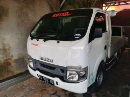 Mobil Isuzu Traga 2019 terbaik di DIY Yogyakarta 5