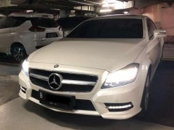 Mobil Mercedes-Benz CLS 2013 CLS 350 terbaik di DKI Jakarta 4