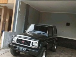 Jual cepat Daihatsu Rocky 2.8 1998 di Sumatra Selatan 2