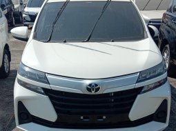 Jawa Timur, Jual Toyota Avanza E 2019 dengan harga murah  3