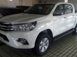 Toyota Hilux V 2019 Ready Stock di Jawa Timur  1