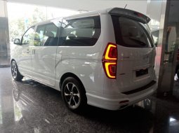 Hyundai H-1 2.5 CRDi 2019 terbaik di DKI Jakarta 4