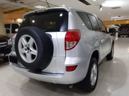 Jual mobil Toyota RAV4 2006 dengan harga murah di DKI Jakarta 4