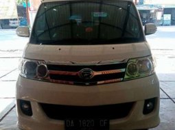 Jual cepat Daihatsu Luxio X 2011 di Kalimantan Selatan 5