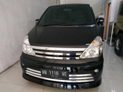 Jual mobil Nissan Serena Highway Star 2011 bekas di DIY Yogyakarta 2