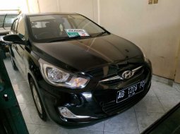 Jual Hyundai Grand Avega GL 2012 harga murah di DIY Yogyakarta 1