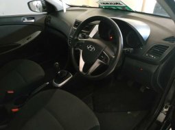 Jual Hyundai Grand Avega GL 2012 harga murah di DIY Yogyakarta 3