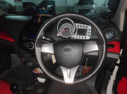 Mobil Chevrolet Spark 2011 LT terbaik di DKI Jakarta 9