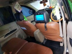 Jual Daihatsu Xenia 2012 harga murah di Papua 3