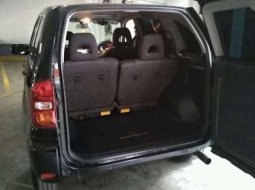 Jawa Barat, Toyota RAV4 2004 kondisi terawat 5