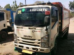 Jual cepat Isuzu Elf 2016 di Jawa Barat 1