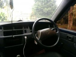 Dijual mobil bekas Toyota Kijang LX, DIY Yogyakarta  1