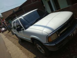 Jual cepat Chevrolet Blazer DOHC 1996 di Jawa Tengah 5