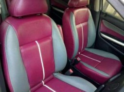 Mobil Honda Stream 2004 1.7 terbaik di Sulawesi Selatan 7