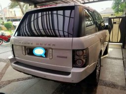 Mobil Land Rover Range Rover 2011 Autobiography dijual, DKI Jakarta 6