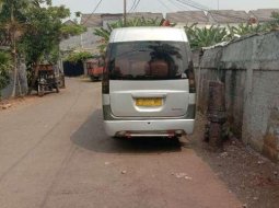 Dijual mobil bekas Isuzu Elf 2.8 Minibus Diesel, Banten  4