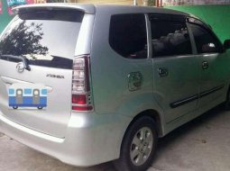 Mobil Daihatsu Xenia 2005 Li terbaik di Sumatra Selatan 2