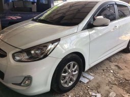 Jual mobil bekas murah Hyundai Grand Avega GL 2012 di Kalimantan Selatan 2