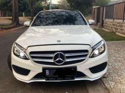 Mobil Mercedes-Benz C-Class 2016 250 terbaik di Jawa Barat 4