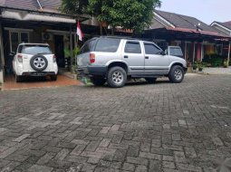 Jual mobil bekas murah Chevrolet Blazer DOHC 2001 di Sumatra Utara 1