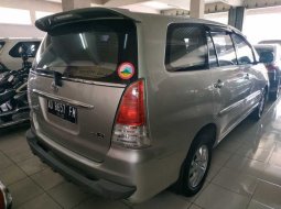 Mobil Toyota Kijang Innova 2.0 G 2010 dijual, Jawa Tengah  4