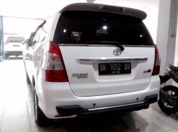 Jual Toyota Kijang Innova 2.5 G 2011 murah di Sumatra Utara 3