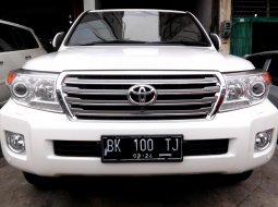 Jual Toyota Land Cruiser V8 4.7 2013 harga murah di Sumatra Utara  1