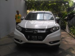 Jual cepat Honda HR-V E CVT 2017 di DKI Jakarta 1