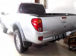 Mobil Mitsubishi L200 Strada GLS 2008 terawat di Sumatra Utara 3