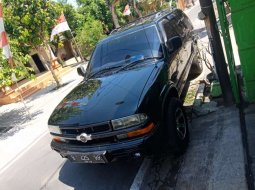 Jawa Timur, Opel Blazer 1997 kondisi terawat 6