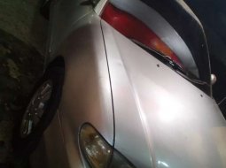 Jual mobil bekas murah Hyundai Accent 2001 di Banten 3