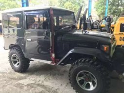 Mobil Toyota Hardtop 1976 terbaik di Jawa Timur 6