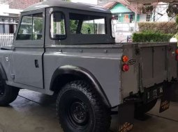 Jual Land Rover Defender 1976 harga murah di Jawa Barat 3