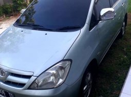 Jual mobil bekas murah Toyota Kijang Innova G 2004 di Kalimantan Tengah 11