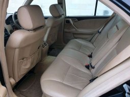 Jual mobil Mercedes-Benz E-Class E 240 2002 bekas, DKI Jakarta 3