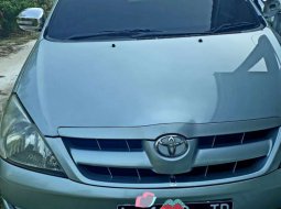 Jual mobil bekas murah Toyota Kijang Innova G 2004 di Kalimantan Tengah 8