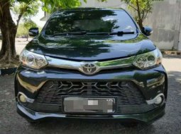Mobil Toyota Avanza 2018 Veloz dijual, Jawa Timur 8