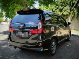 Mobil Toyota Avanza 2018 Veloz dijual, Jawa Timur 6