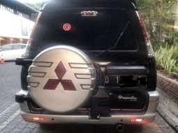 Jual cepat Mitsubishi Kuda Grandia 2005 di Jawa Barat 2