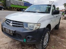 Jual cepat Mitsubishi Triton 2014 di Kalimantan Timur 3